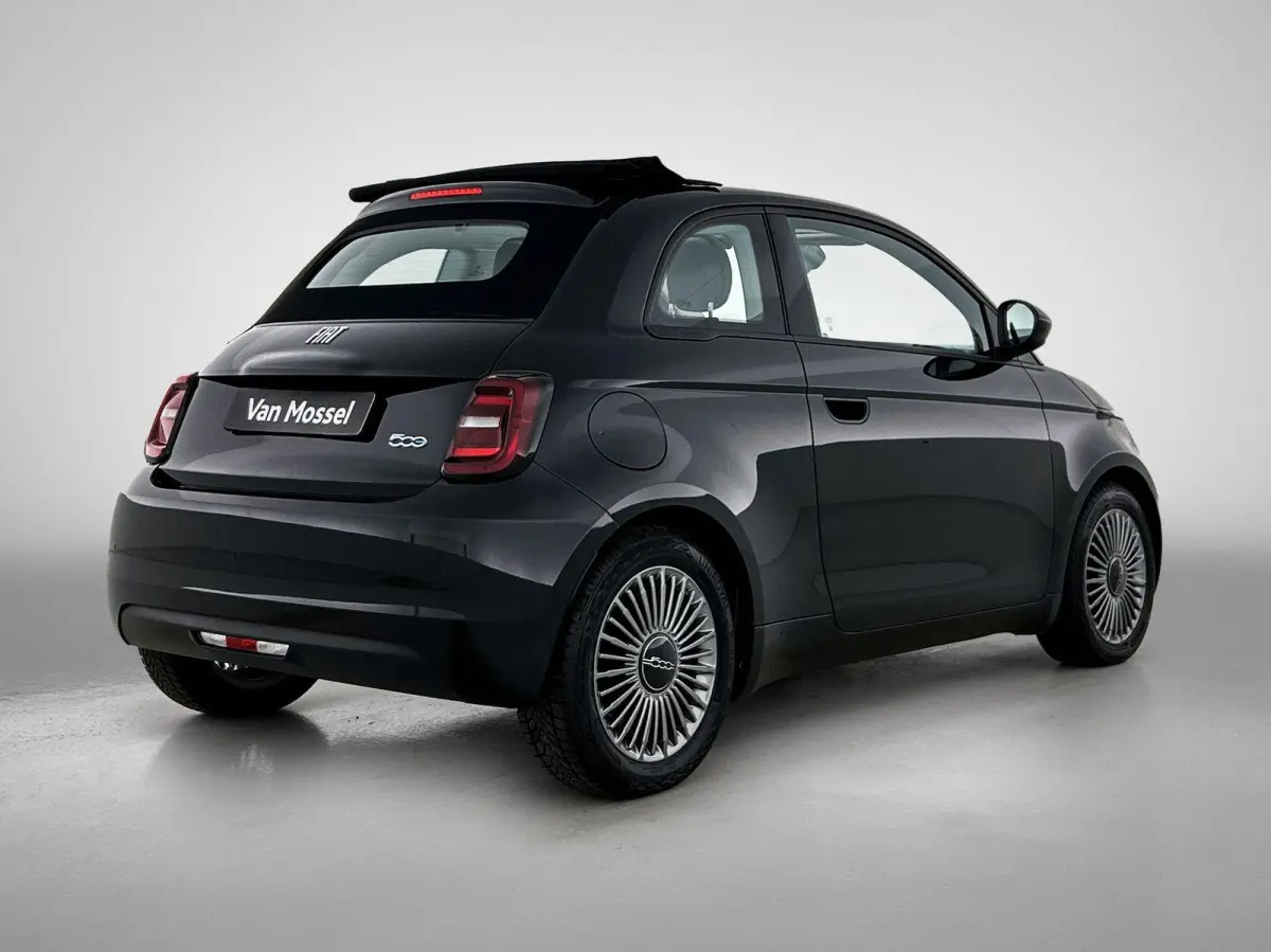 Icon 42 kWh | SOH: 95,29% | Apple Carplay/Android Auto | Stoelverwarming | Parkeersensoren