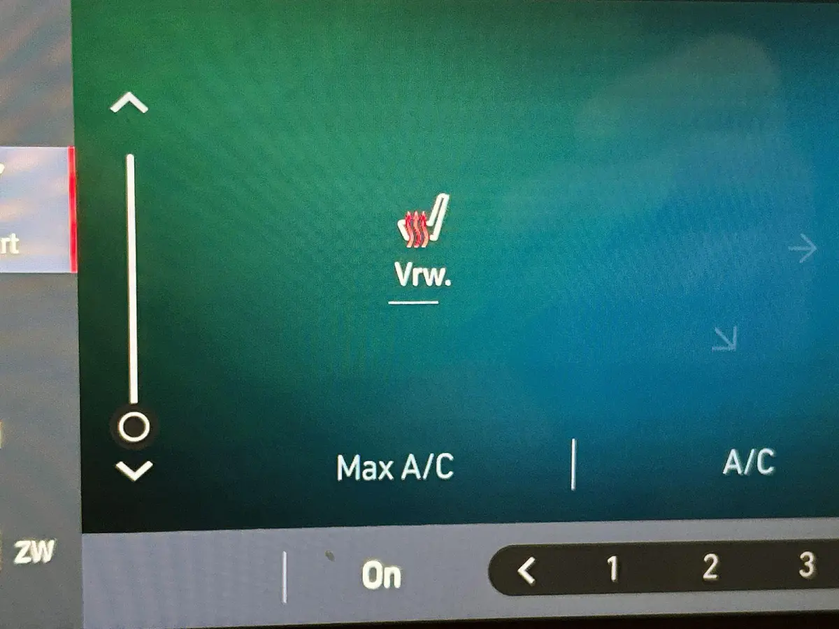 Icon 42 kWh | SOH: 95,29% | Apple Carplay/Android Auto | Stoelverwarming | Parkeersensoren