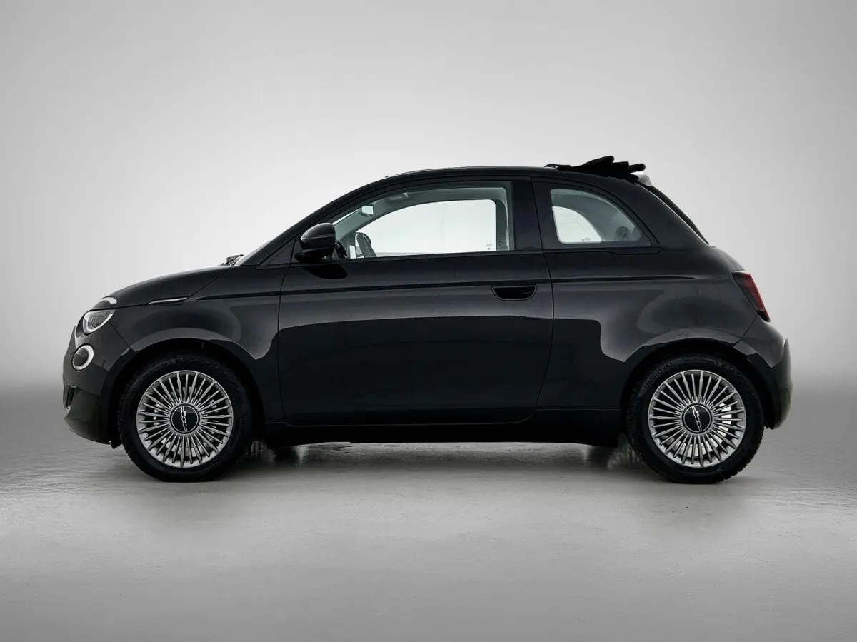 Icon 42 kWh | SOH: 95,29% | Apple Carplay/Android Auto | Stoelverwarming | Parkeersensoren