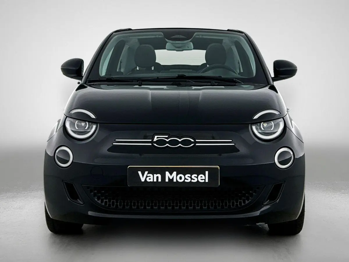 Icon 42 kWh | SOH: 95,29% | Apple Carplay/Android Auto | Stoelverwarming | Parkeersensoren