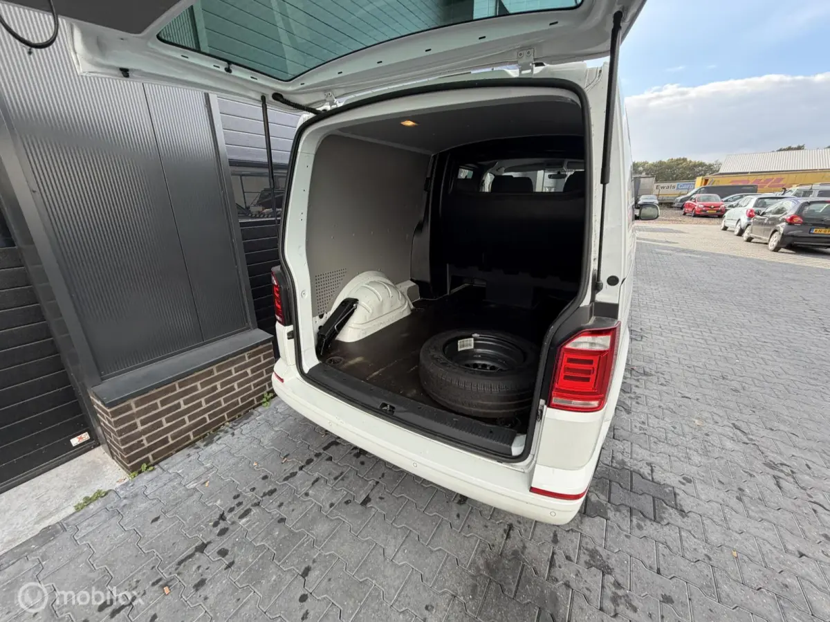 2.0 TDI L2H1 Dubbelcabine DSG Xenon! Dealeronderhouden!