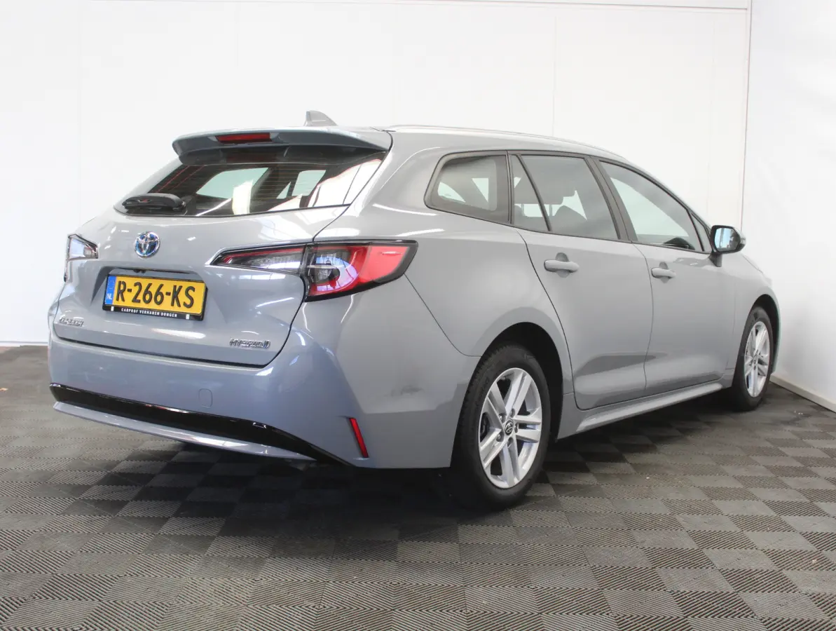 1.8 Hybrid Active CLIMATE | CAMERA | CARPLAY | LED | ADAPCRUISE | DAB | LMV16