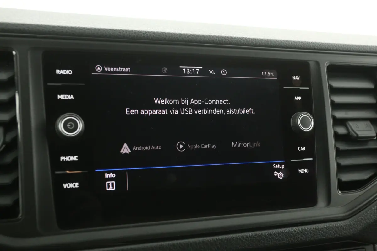 2.0 TDI L3H3 140PK | Airco | Cruise | Camera | Carplay | Stoelverw. | Zwaailamp | Parkeersens.