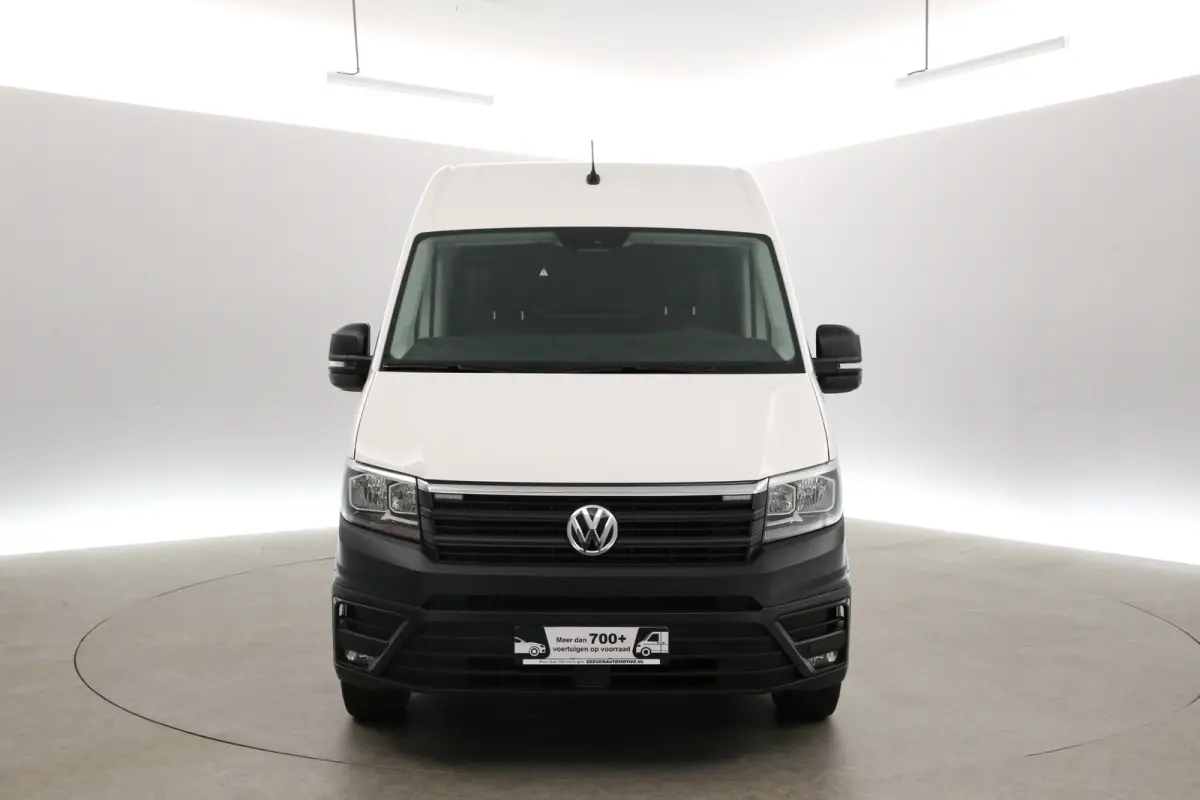 2.0 TDI L3H3 140PK | Airco | Cruise | Camera | Carplay | Stoelverw. | Zwaailamp | Parkeersens.