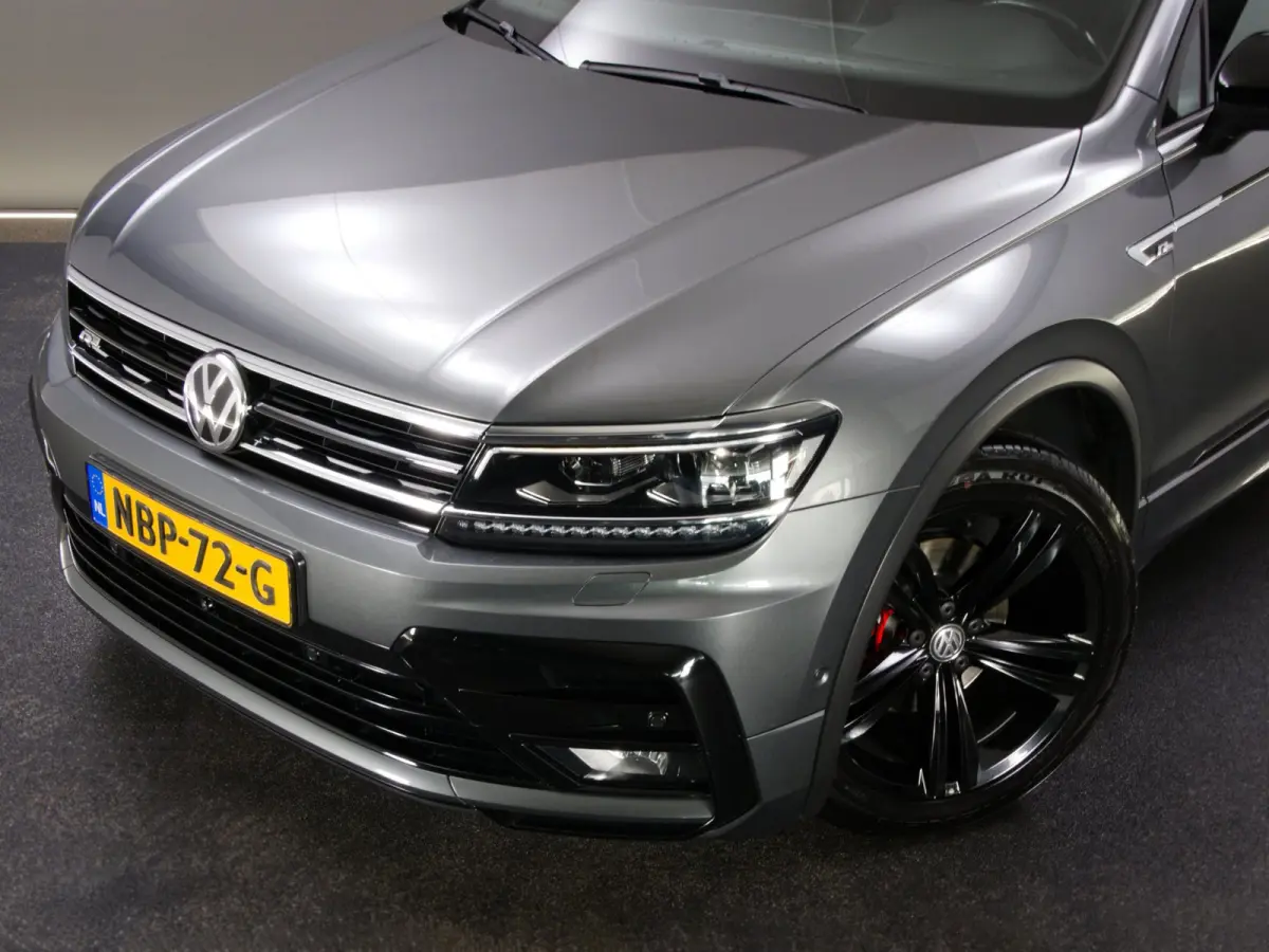 1.5 TSI ACT Highline Business R-Line (PANO, TREKHAAK, ADAPTIVE CRUISE, APPLE CARPLAY/ANDROID AUTO, 360 CAMERA)