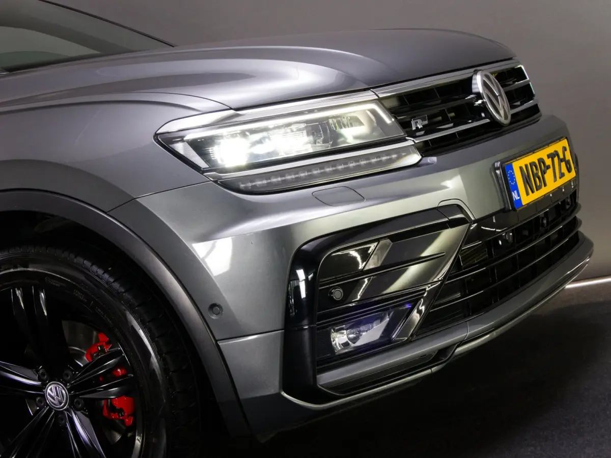 1.5 TSI ACT Highline Business R-Line (PANO, TREKHAAK, ADAPTIVE CRUISE, APPLE CARPLAY/ANDROID AUTO, 360 CAMERA)