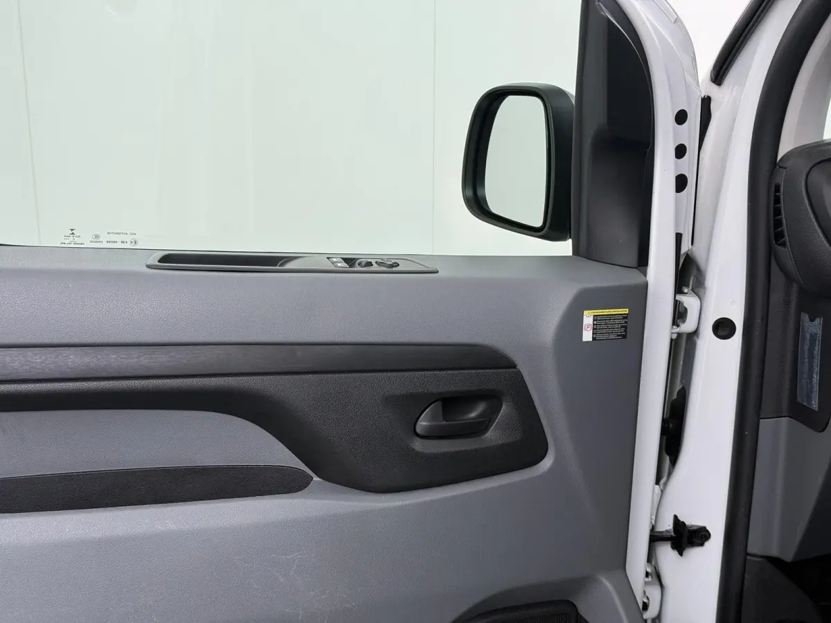 L2H1 75 kWh | 9 persoons | Cruise control