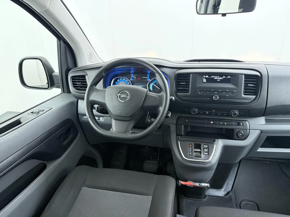 L2H1 75 kWh | 9 persoons | Cruise control
