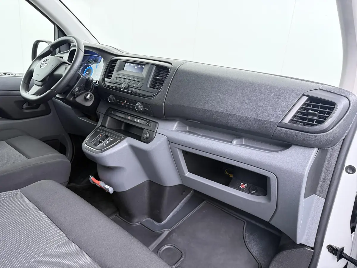 L2H1 75 kWh | 9 persoons | Cruise control