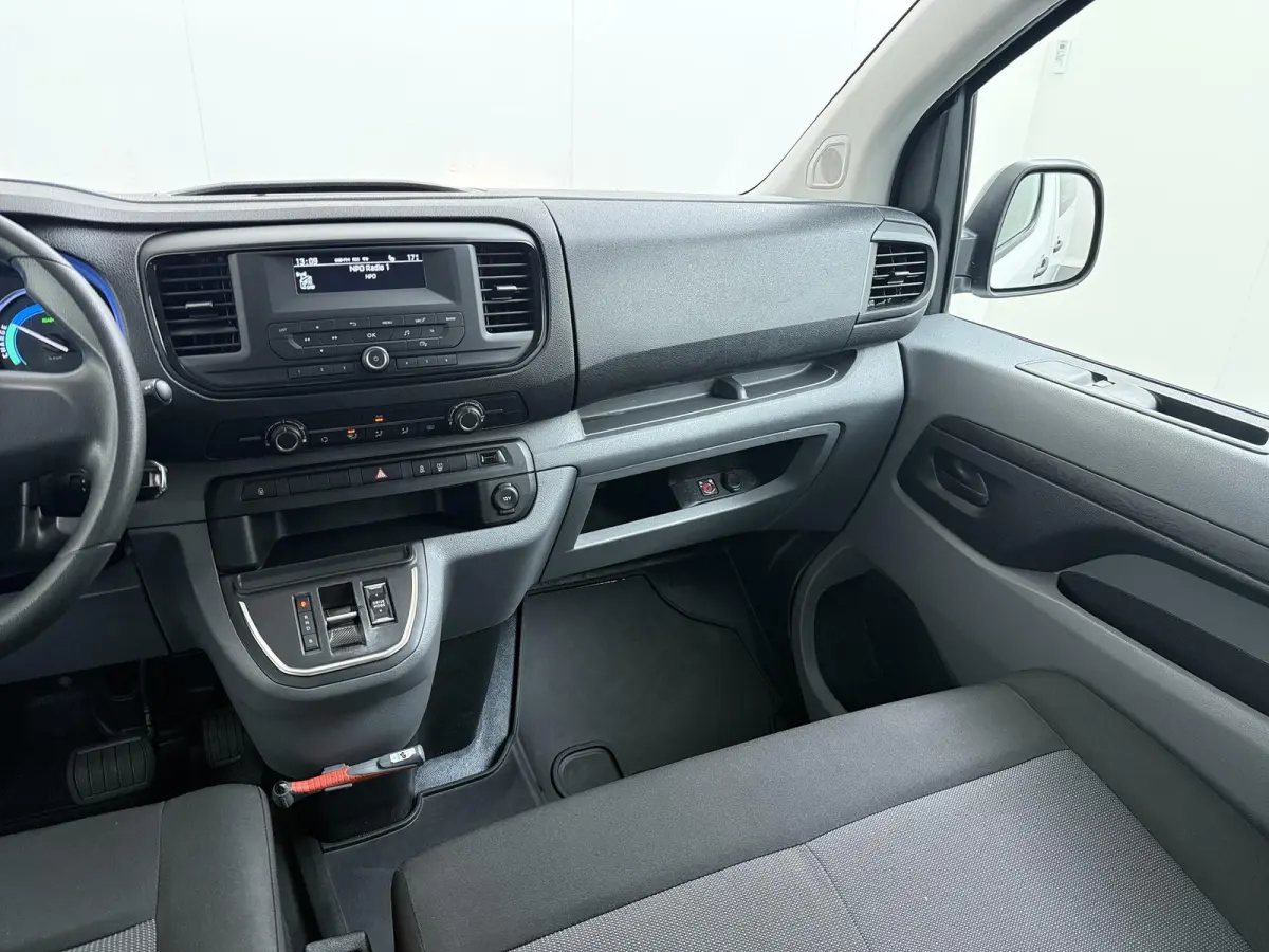 L2H1 75 kWh | 9 persoons | Cruise control