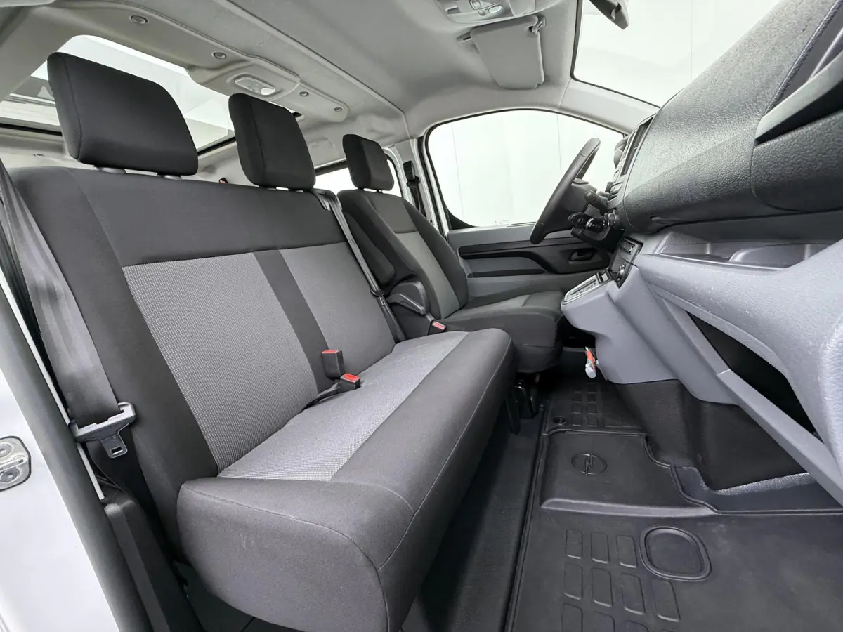 L2H1 75 kWh | 9 persoons | Cruise control