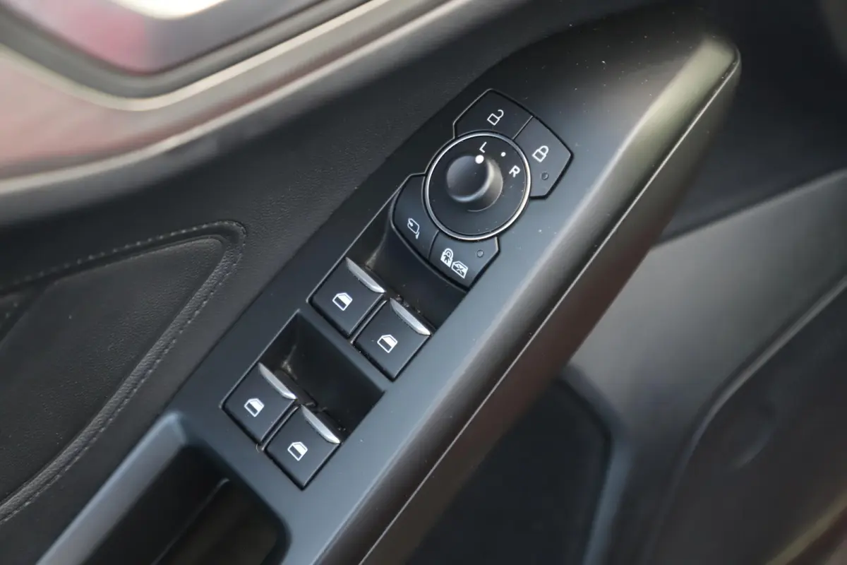 1.0 EcoBoost Hybrid Titanium X Business 125PK Navigatie Achteruitrijcamera Virtual Cockpit Carplay Climate Cruise Control