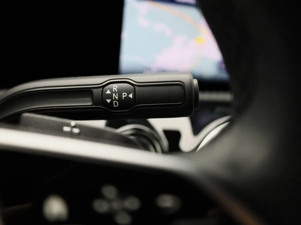 250 e Star Edition | ACC | Achteruitrijcamera | Stoelverwarming | Climate Control | Keyless |