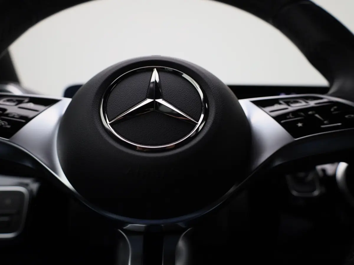 250 e Star Edition | ACC | Achteruitrijcamera | Stoelverwarming | Climate Control | Keyless |