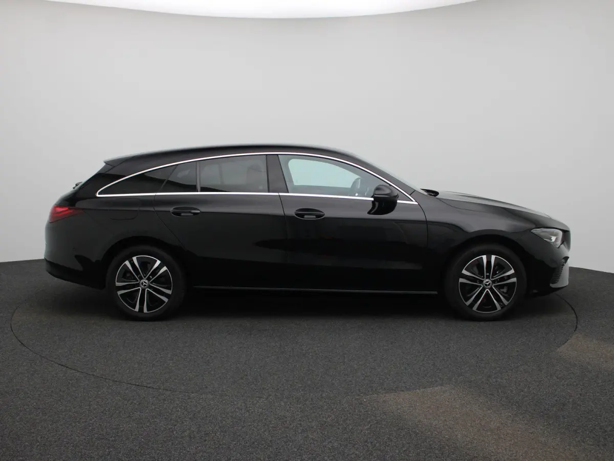 250 e Star Edition | ACC | Achteruitrijcamera | Stoelverwarming | Climate Control | Keyless |