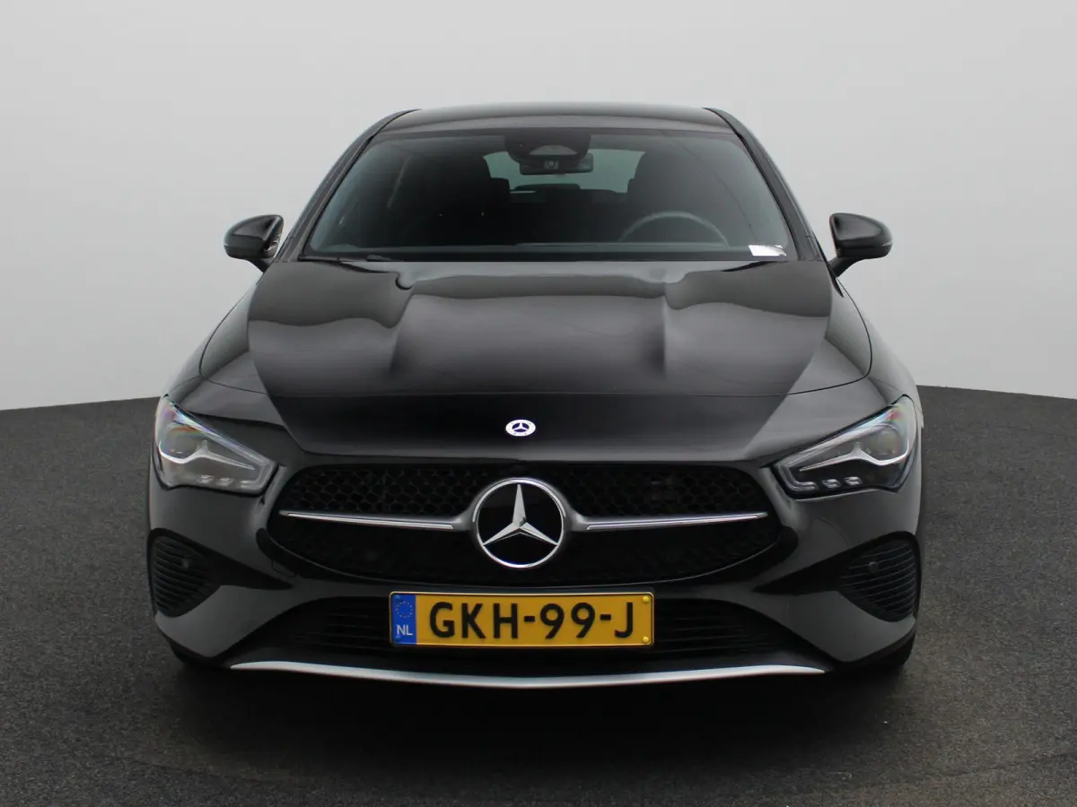 250 e Star Edition | ACC | Achteruitrijcamera | Stoelverwarming | Climate Control | Keyless |