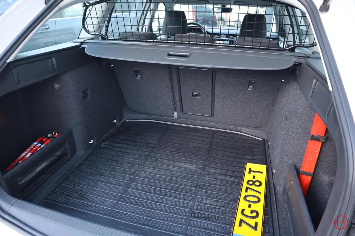 1.0 TSI DSG AUTOMAAT / Camera / CarPlay / Cruise