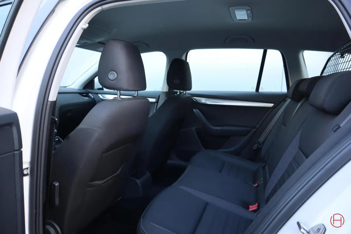 1.0 TSI DSG AUTOMAAT / Camera / CarPlay / Cruise