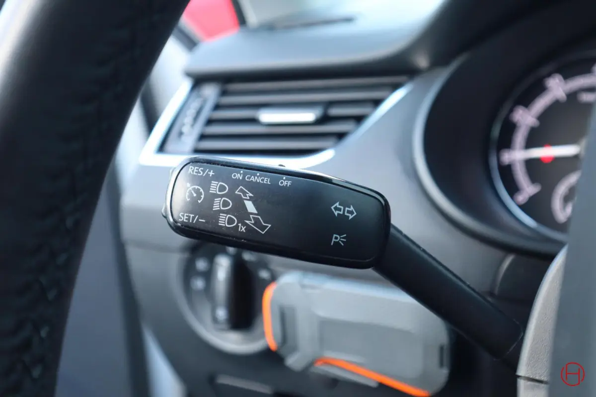 1.0 TSI DSG AUTOMAAT / Camera / CarPlay / Cruise