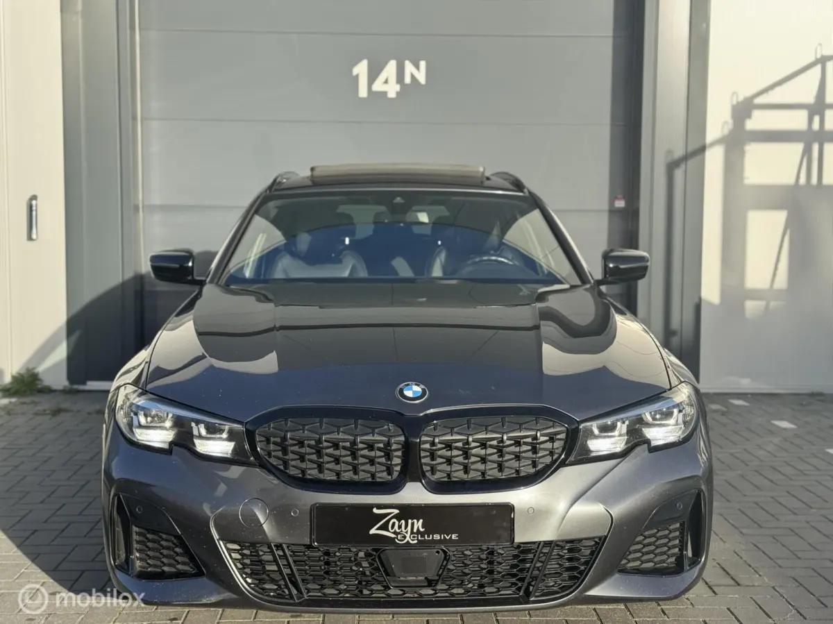 M340D xDrive High Executive | Pano |