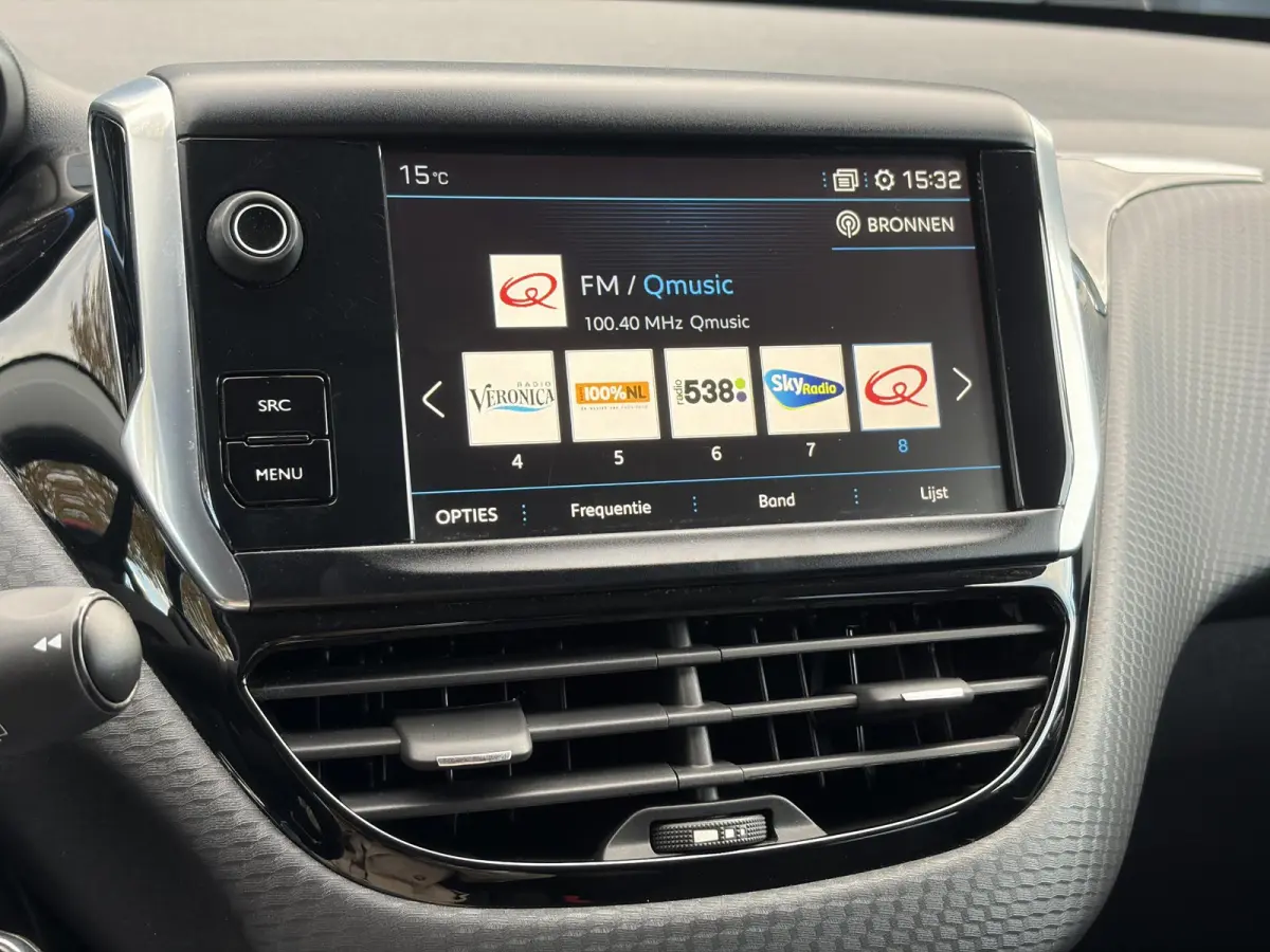 1.2 PureTech Allure ✓2e Eigenaar✓110pk✓D-riem vv in 03-2024✓Carplay✓Halfleder✓Navi✓Clima✓Cruise✓Lm velgen✓Pdc✓N.A.P✓Apk tot 04-2027