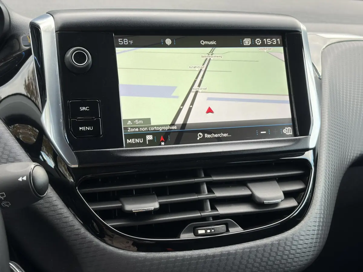 1.2 PureTech Allure ✓2e Eigenaar✓110pk✓D-riem vv in 03-2024✓Carplay✓Halfleder✓Navi✓Clima✓Cruise✓Lm velgen✓Pdc✓N.A.P✓Apk tot 04-2027