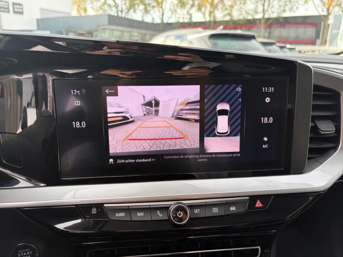 1.2 Business Elegance | *1E EIGENAAR | FABRIEKSGARANTIE | APPLE CARPLAY/ ANDROID AUTO | NAVI | CAMERA | BI- COLOR DAK | LMV | DAB+ | ETC…