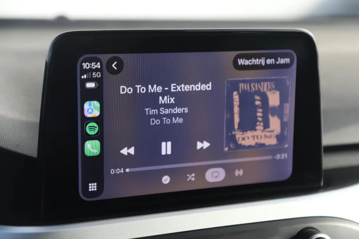 1.0 EcoBoost Trend Edition Business 101PK Trekhaak Navigatie LMV Navigatie Carplay Climate Cruise Control Parkeersensor