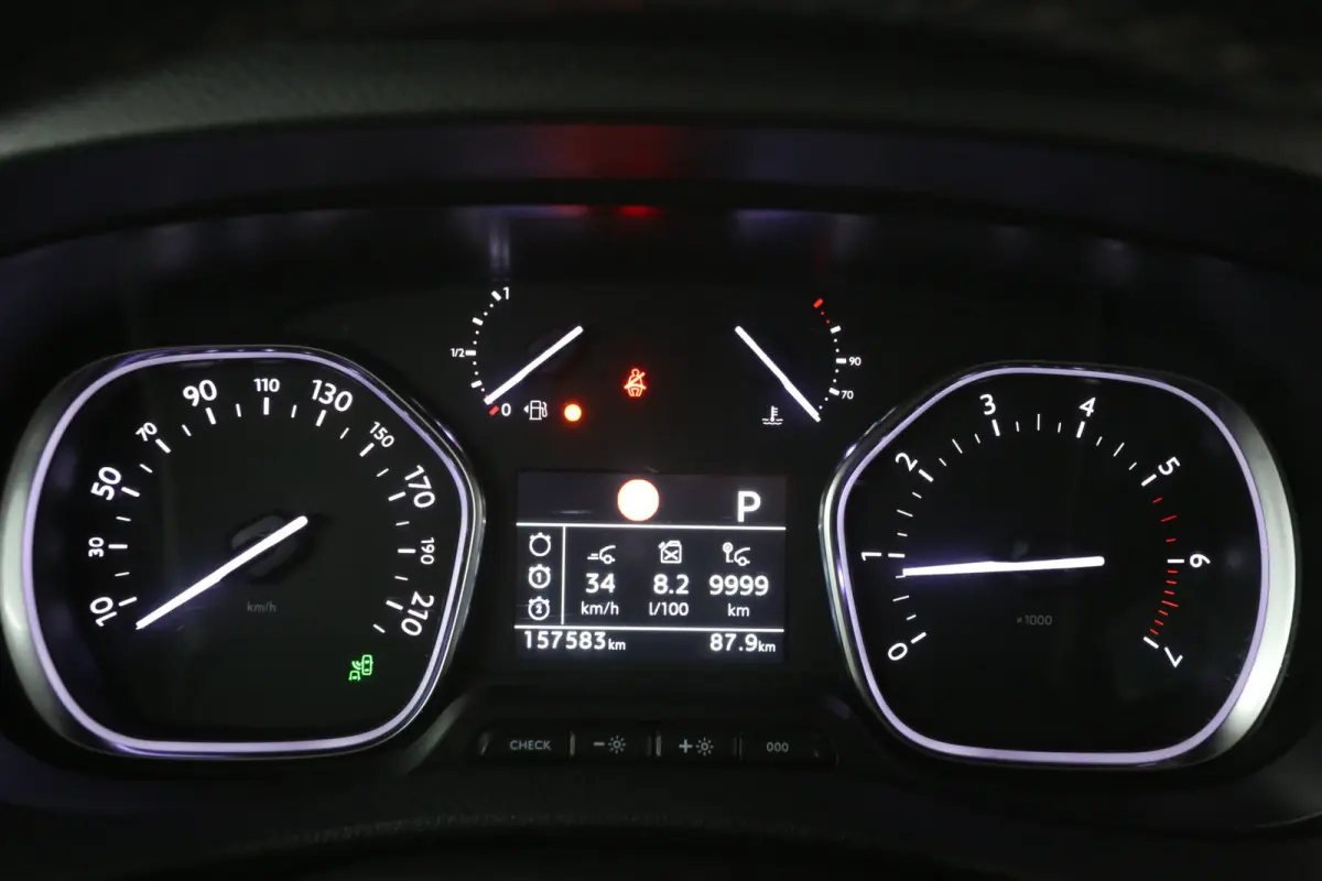 2.0D L2H1 177PK | Marge | Automaat | Clima | Camera | Carplay | Cruise | HUD | Trekhaak | 2xSchuifdeur