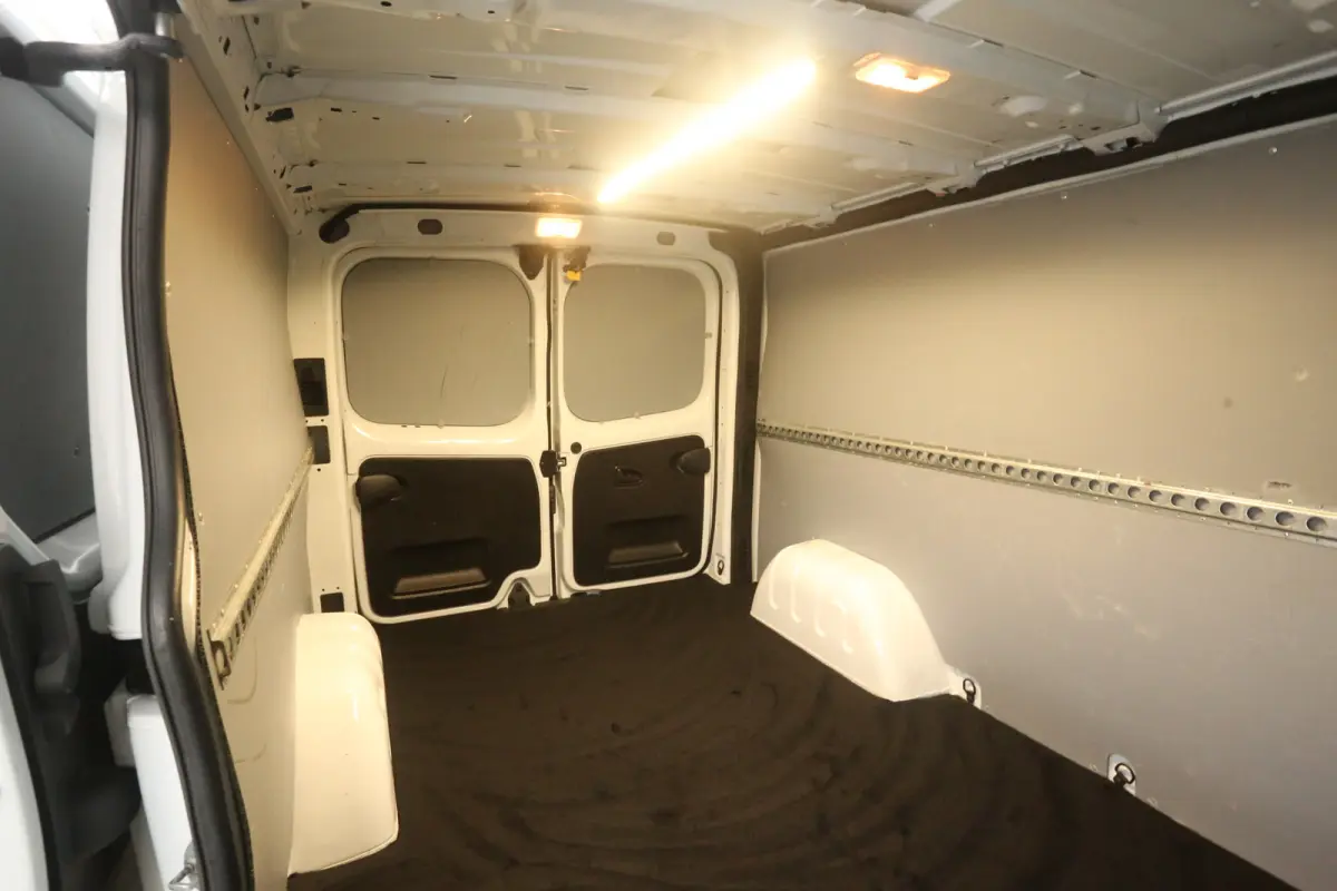 2.0 DCI L2H1 | Airco | Cruise | Camera | 3 Zits | Trekhaak | LED