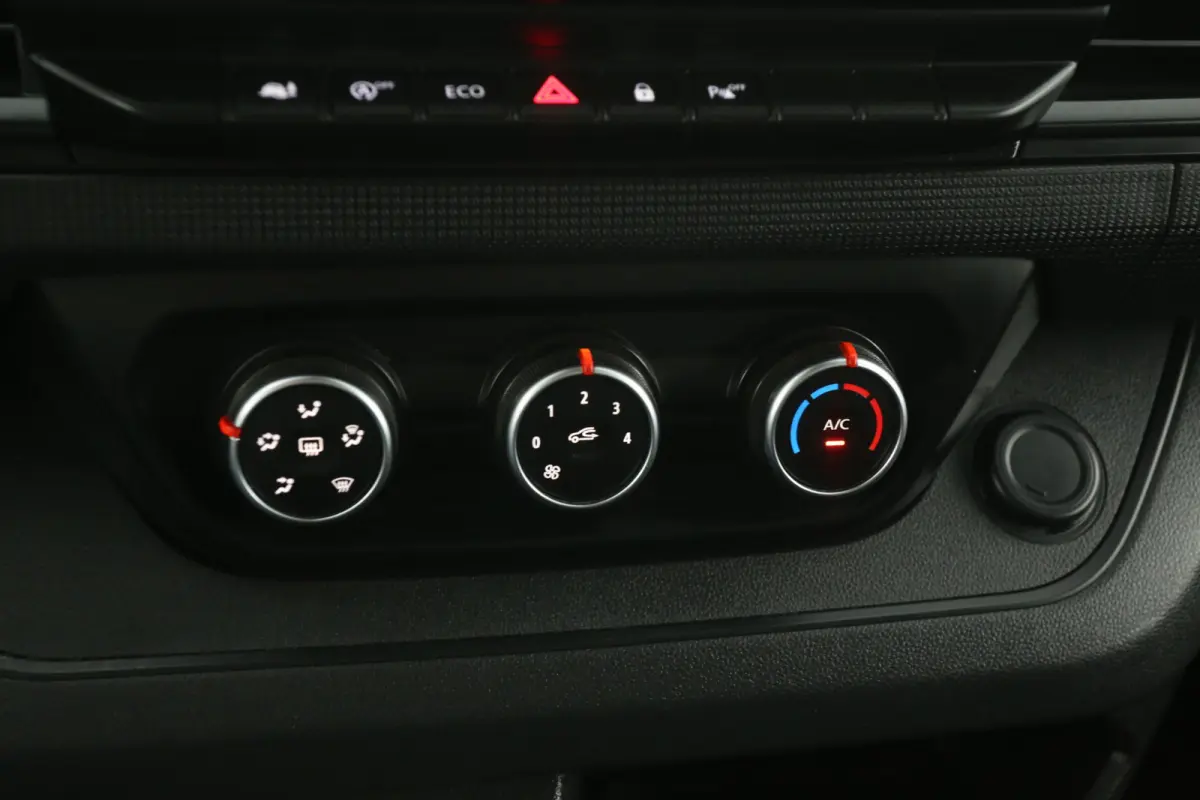 2.0 DCI L2H1 | Airco | Cruise | Camera | 3 Zits | Trekhaak | LED