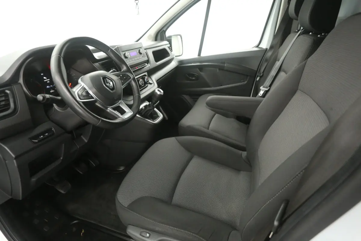 2.0 DCI L2H1 | Airco | Cruise | Camera | 3 Zits | Trekhaak | LED