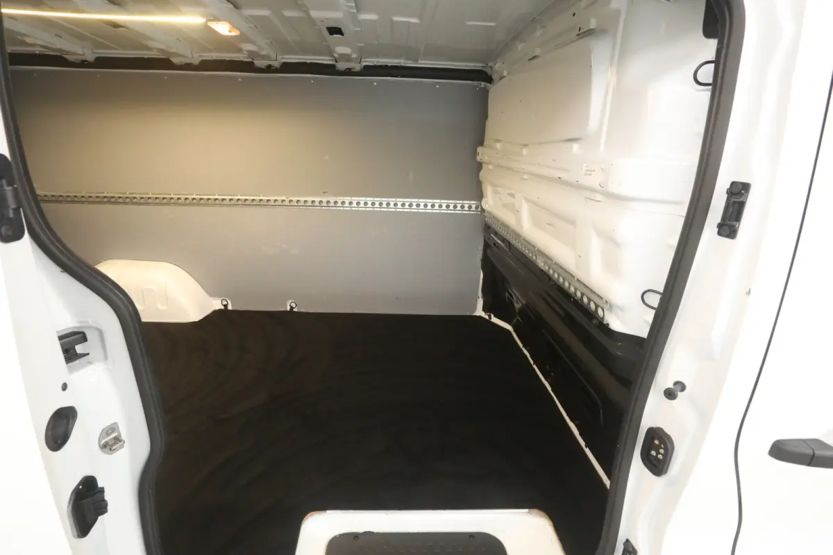2.0 DCI L2H1 | Airco | Cruise | Camera | 3 Zits | Trekhaak | LED