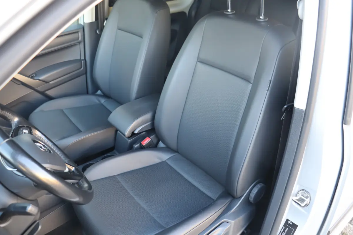Maxi 1.4 TSI Trendline 7p , Carplay, Camera, Automaat, Trekhaak, Cruise Control, PDC A, Stoelverwarming, Prijs Is Rijklaar Inclusief 6 Maanden Garantie