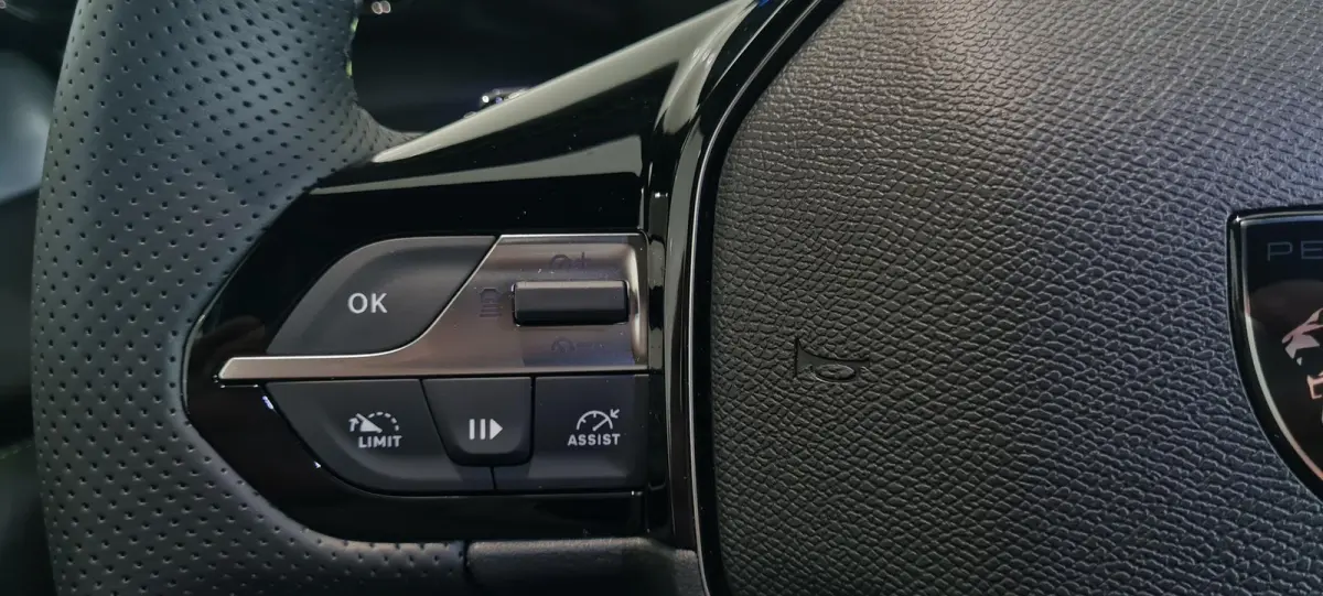 1.6 Plug-in Hybrid 195 GT | APPLE CARPLAY & ANDROID AUTO | 360 CAMERA | PANORAMA DAK |