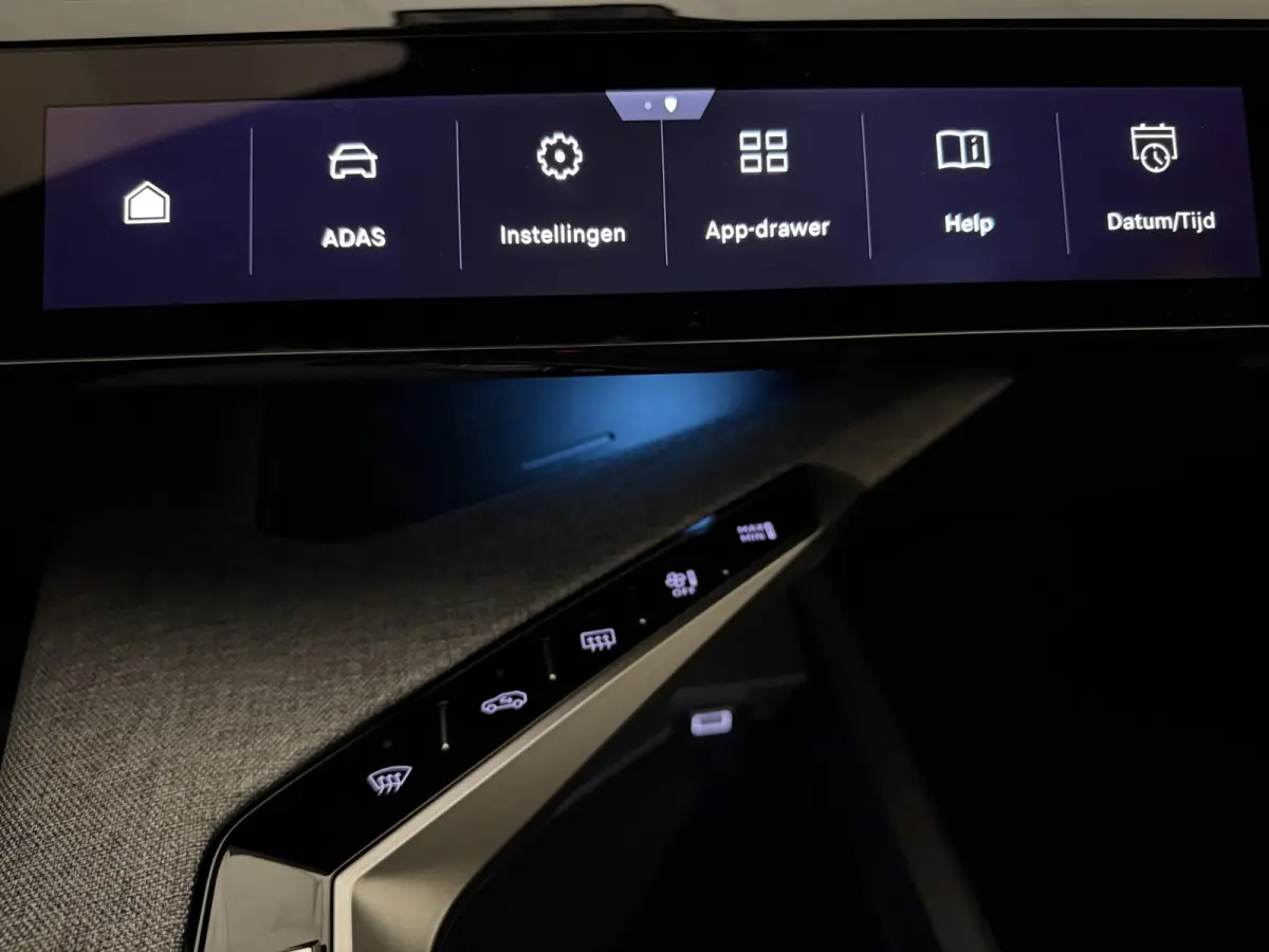 1.6 Plug-in Hybrid 195 Allure 7p | 360-Camera | Stoel- en Stuurverwarming | Dodehoekdetectie | Navigatie |