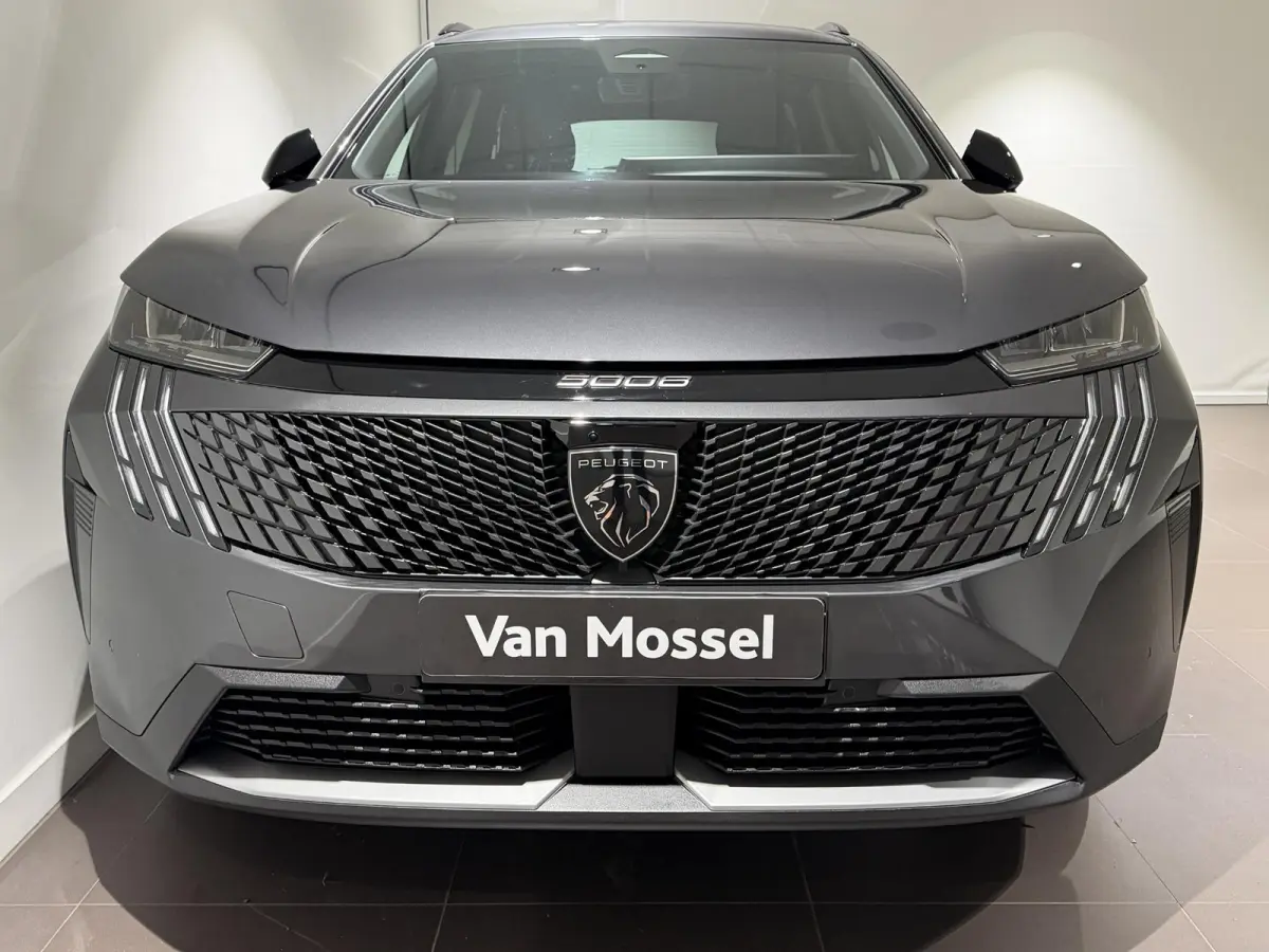 1.6 Plug-in Hybrid 195 Allure 7p | 360-Camera | Stoel- en Stuurverwarming | Dodehoekdetectie | Navigatie |