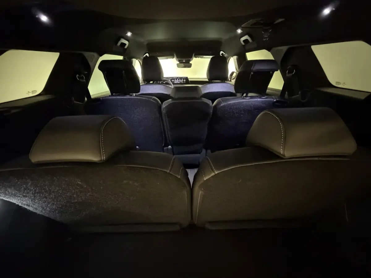1.6 Plug-in Hybrid 195 Allure 7p | 360-Camera | Stoel- en Stuurverwarming | Dodehoekdetectie | Navigatie |