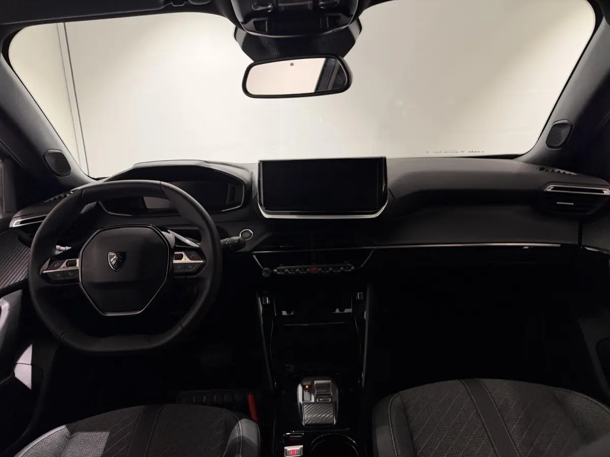 1.2 Hybrid 145 Allure | 360-Camera | Dodehoekdetectie | Navigatie | Digitale Cockpit |
