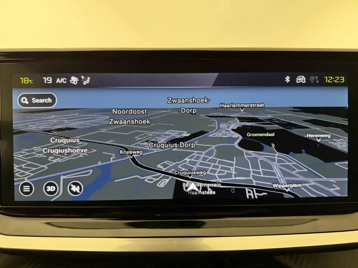 1.2 Hybrid 145 Allure | 360-Camera | Dodehoekdetectie | Navigatie | Digitale Cockpit |