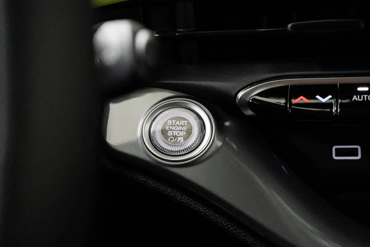 24 kWh Carplay | Climate Control | Cruise Control | Keyless Start | Digitaal Dashboard | Airco (automatisch) | Apple Carplay/Android Auto|telefoonintegratie premium | Cruise control