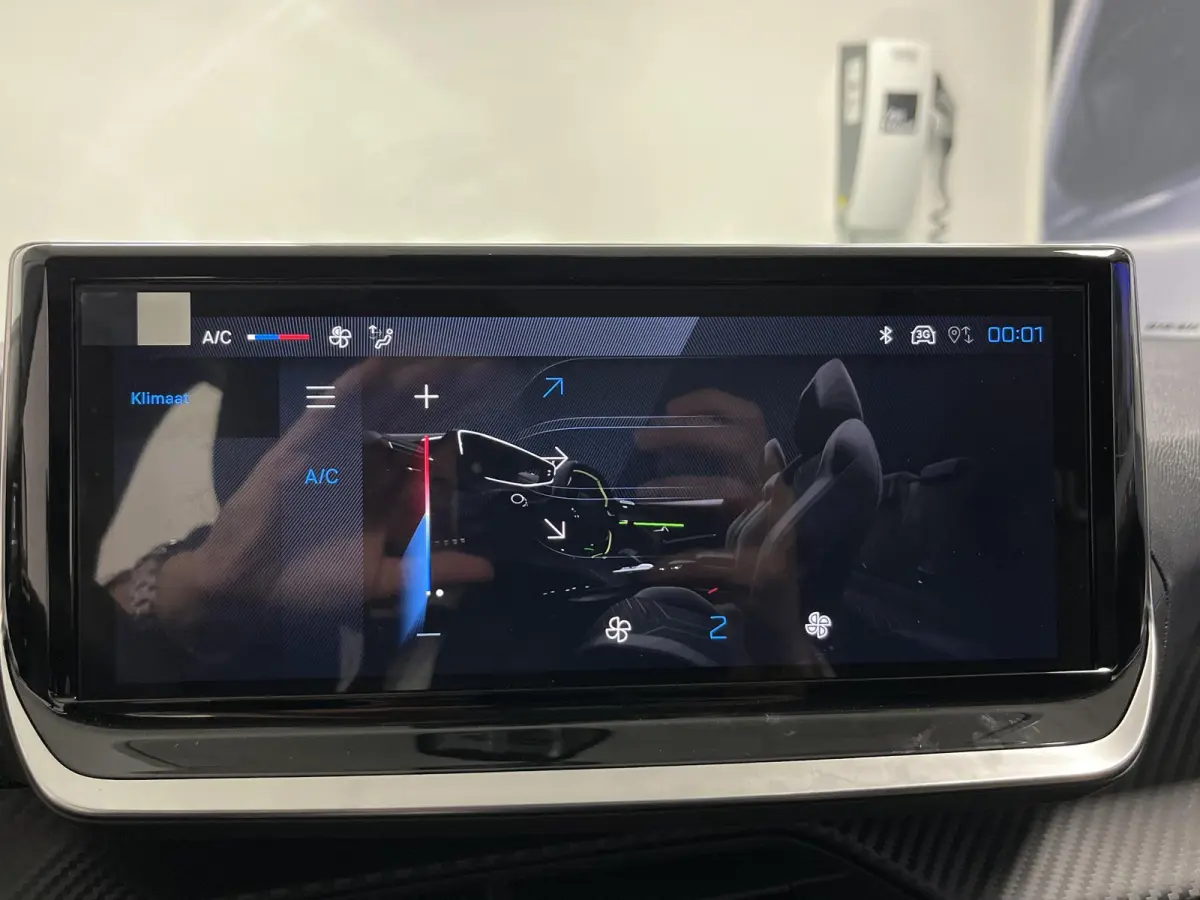 1.2 PureTech 75 Active | Nav | Apple Carplay/Android Auto | Parkeersensoren achter |