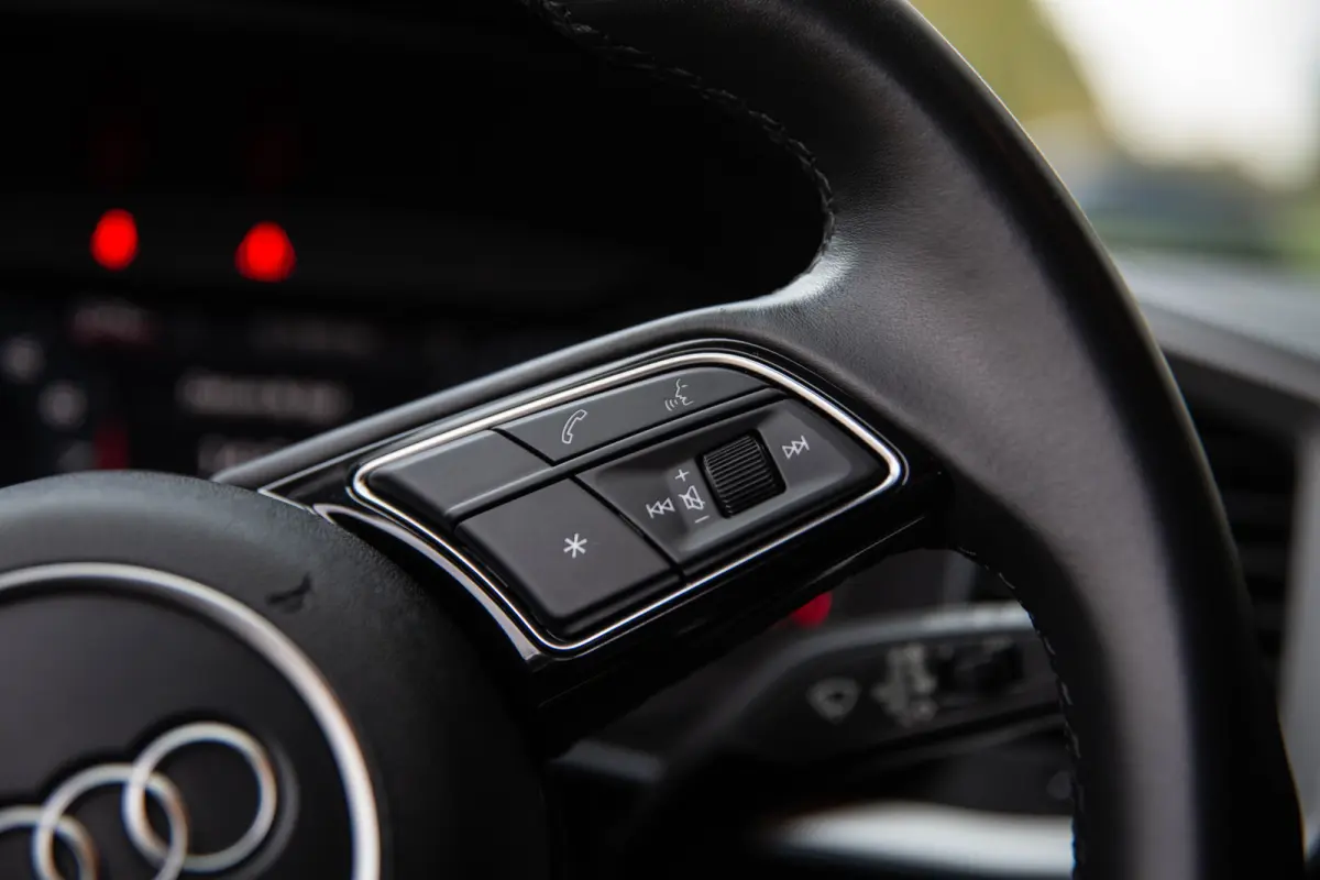 30 TFSI Pro Line S , Led, Pijlgrijs, Apple carplay, Cruise control,