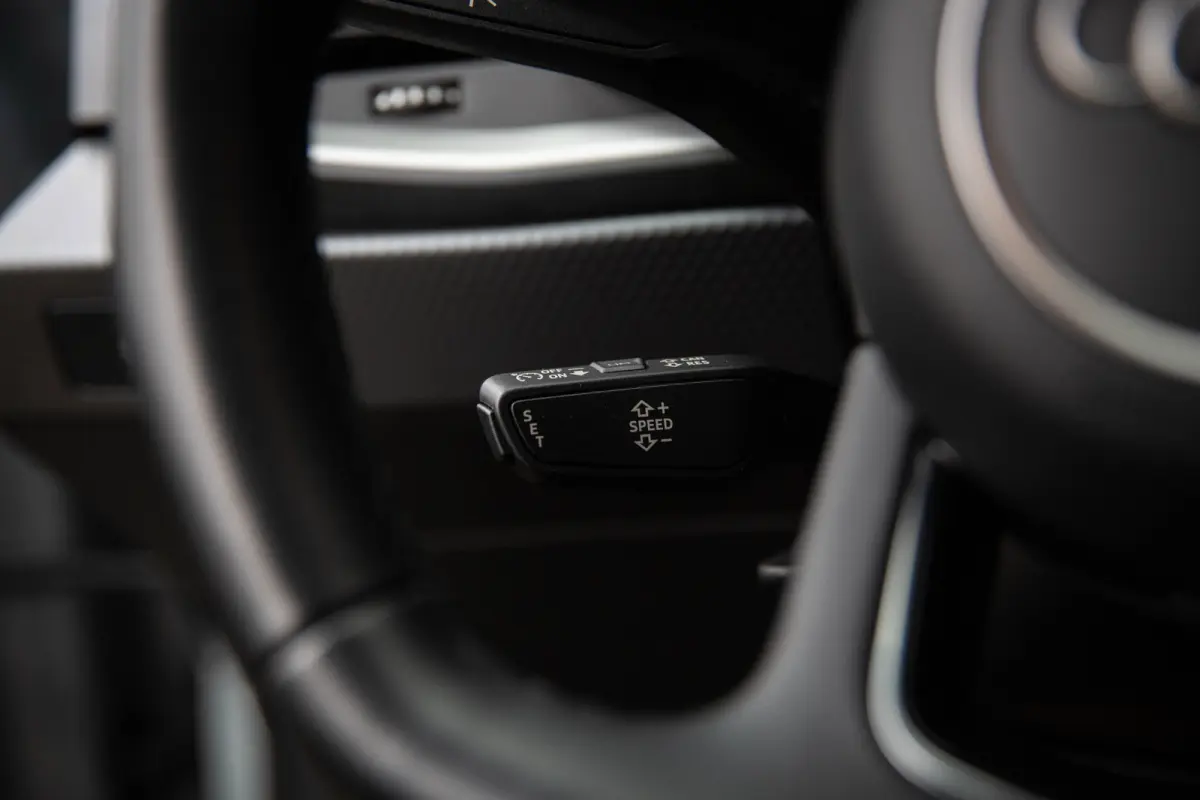 30 TFSI Pro Line S , Led, Pijlgrijs, Apple carplay, Cruise control,