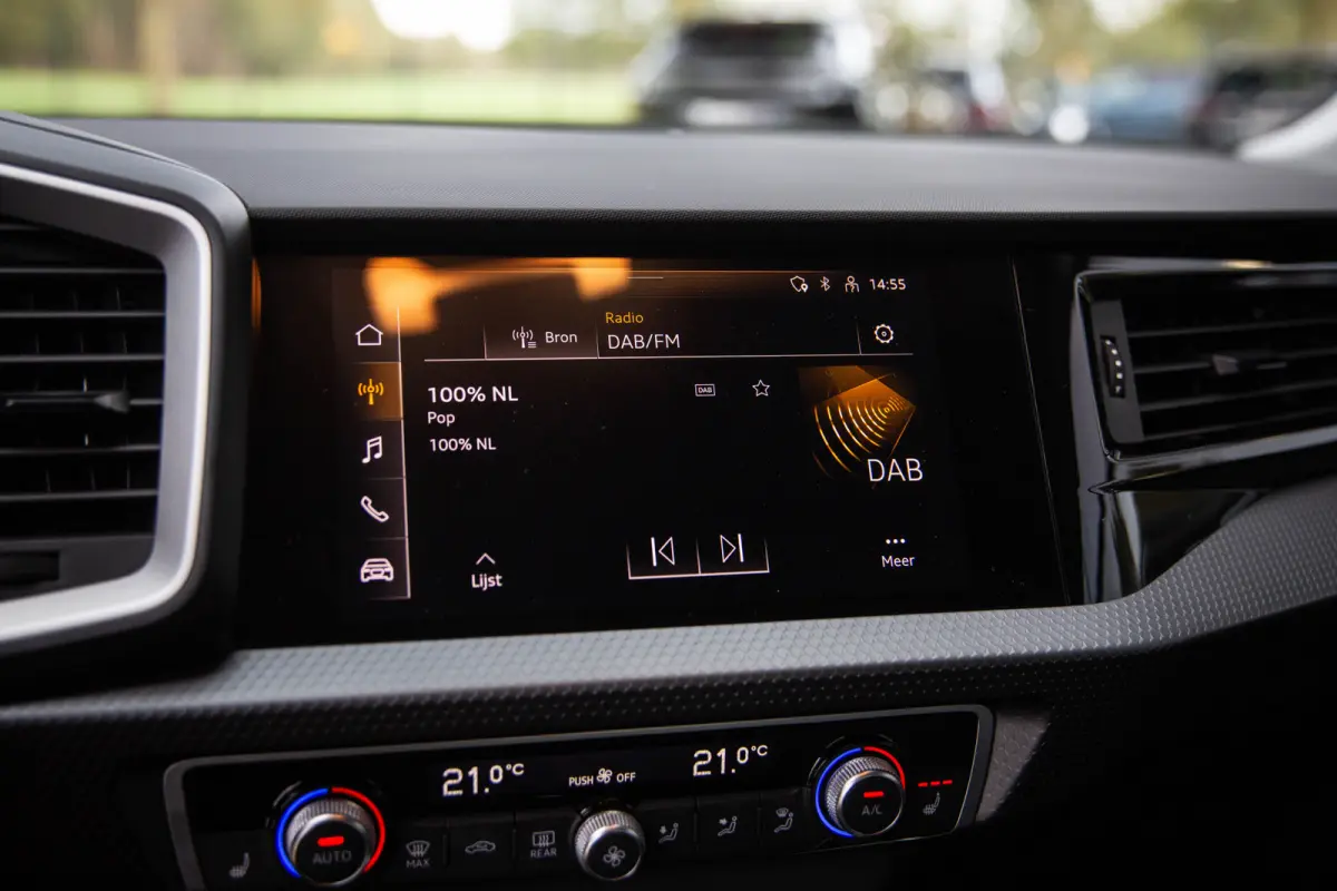 30 TFSI Pro Line S , Led, Pijlgrijs, Apple carplay, Cruise control,