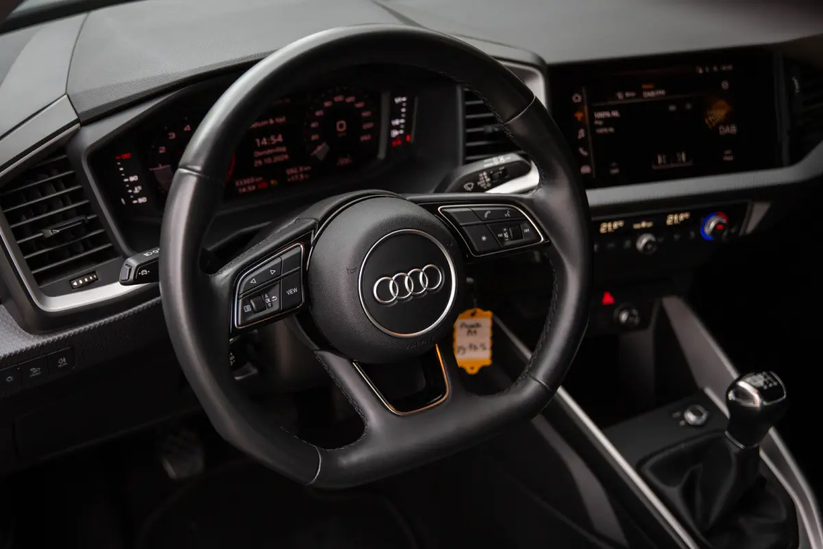 30 TFSI Pro Line S , Led, Pijlgrijs, Apple carplay, Cruise control,