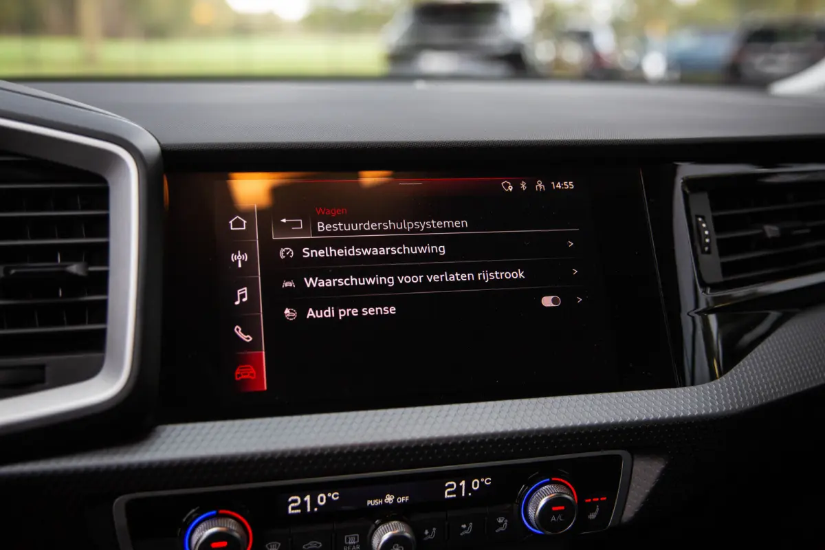 30 TFSI Pro Line S , Led, Pijlgrijs, Apple carplay, Cruise control,