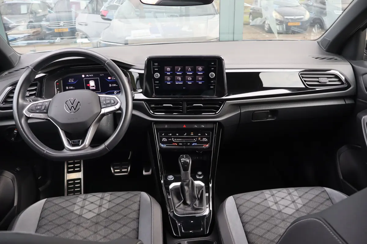 1.5 TSI 150pk R-Line TREKHAAK | Achteruitrijcamera | Apple Carplay/Android Auto|telefoonintegratie premium | Cruise control adaptief