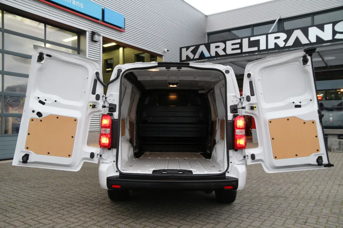 2.0 BlueHDI 180 | Aut. | L3 | Keyless | Standkachel | Navi | Clima..