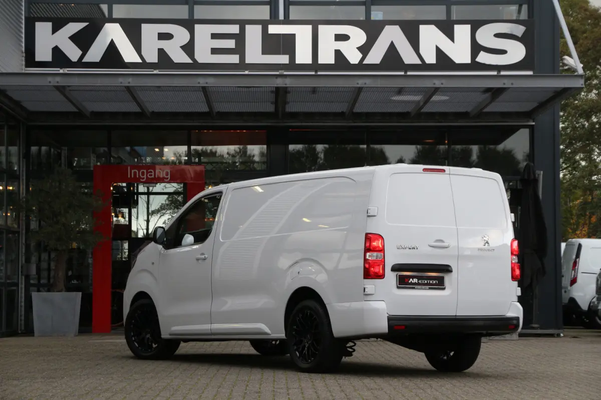 2.0 BlueHDI 180 | Aut. | L3 | Keyless | Standkachel | Navi | Clima..